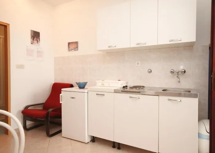 Appartement With A Parking Space Rukavac, - 8837