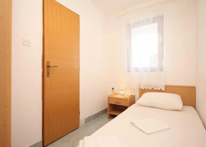 With A Parking Space Rukavac, - 8837 Appartement *