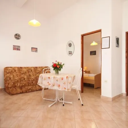 With A Parking Space Rukavac, - 8837 Appartement